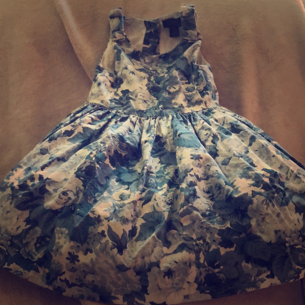 Toddler girls blue flower dress